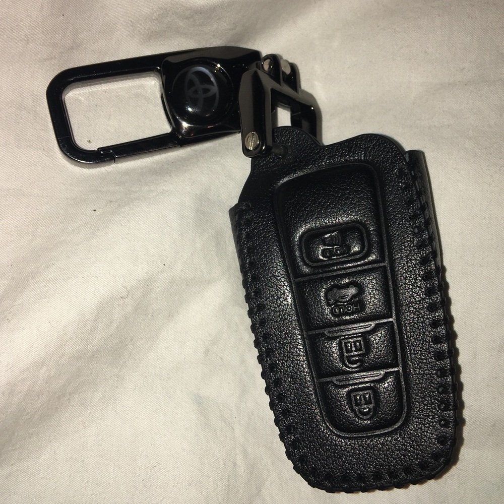 Toyota 4 buttons Soft Leather Fob Cover